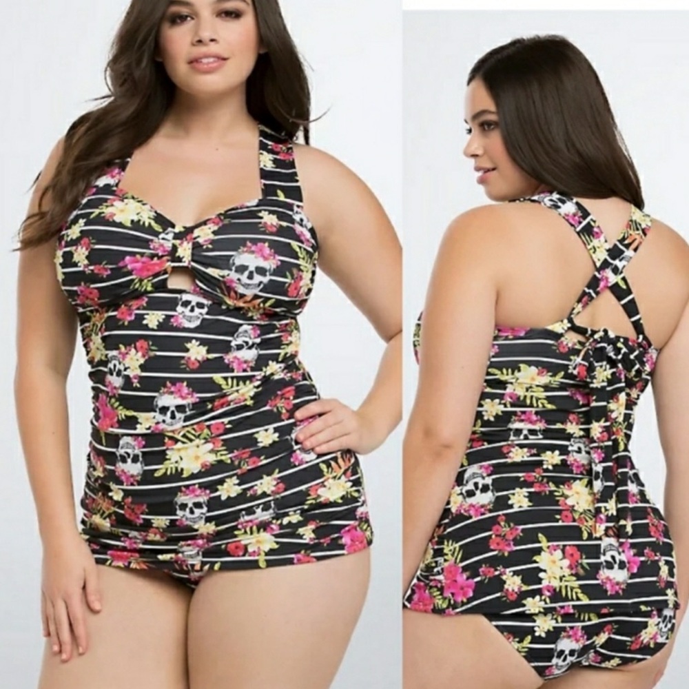 Torrid Tropical Skull Print Swimsuit Top